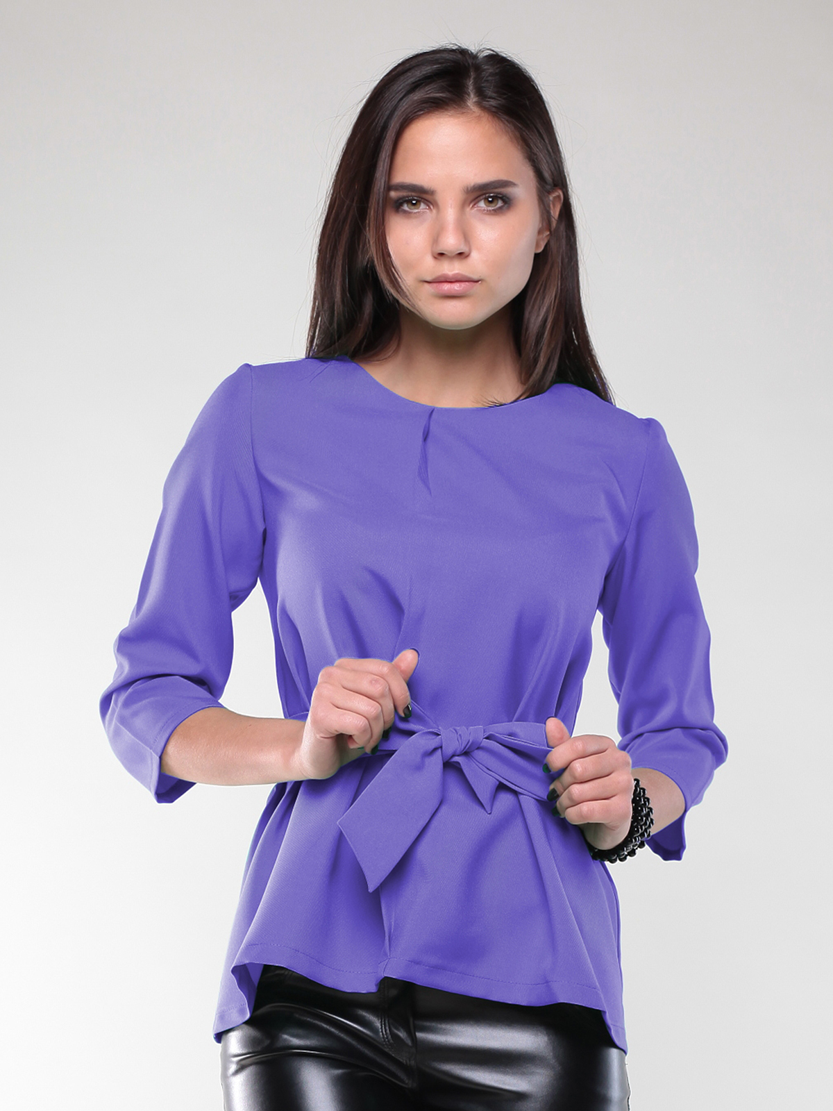 Фиолетовая блузка