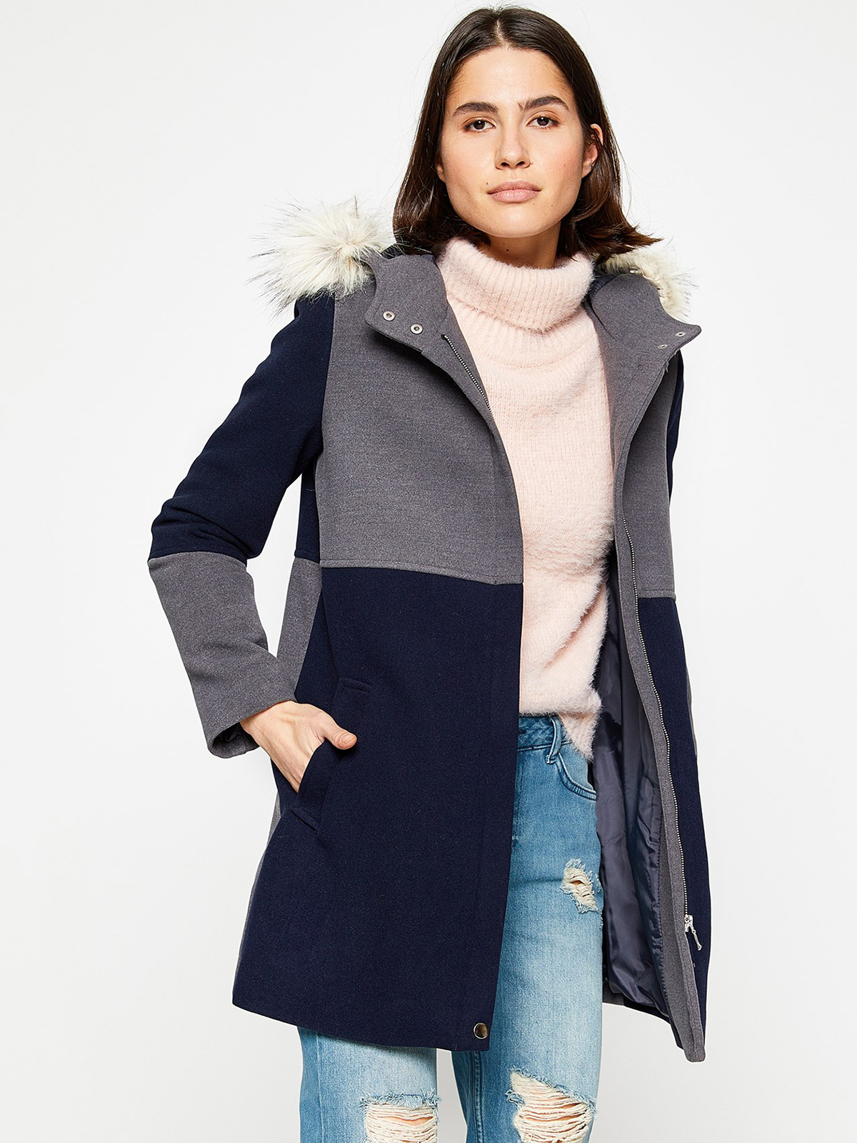 Женское двухцветное пальто