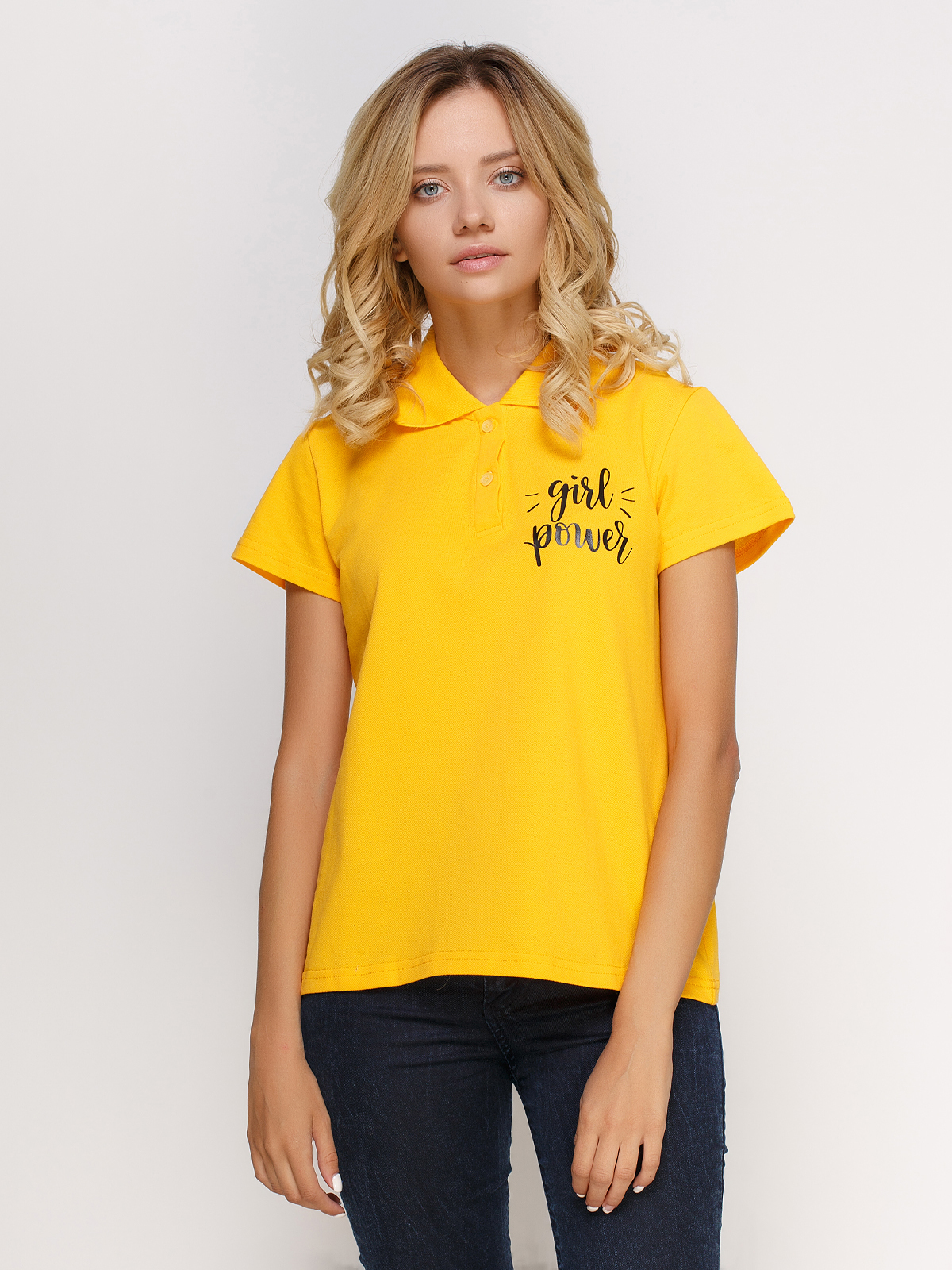 Желтая футболка для девушек