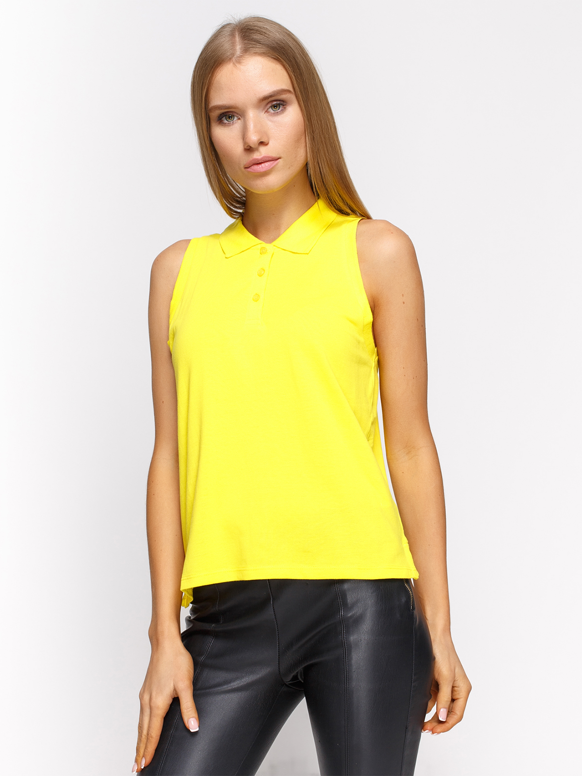 Желтая футболка женская с чем носить