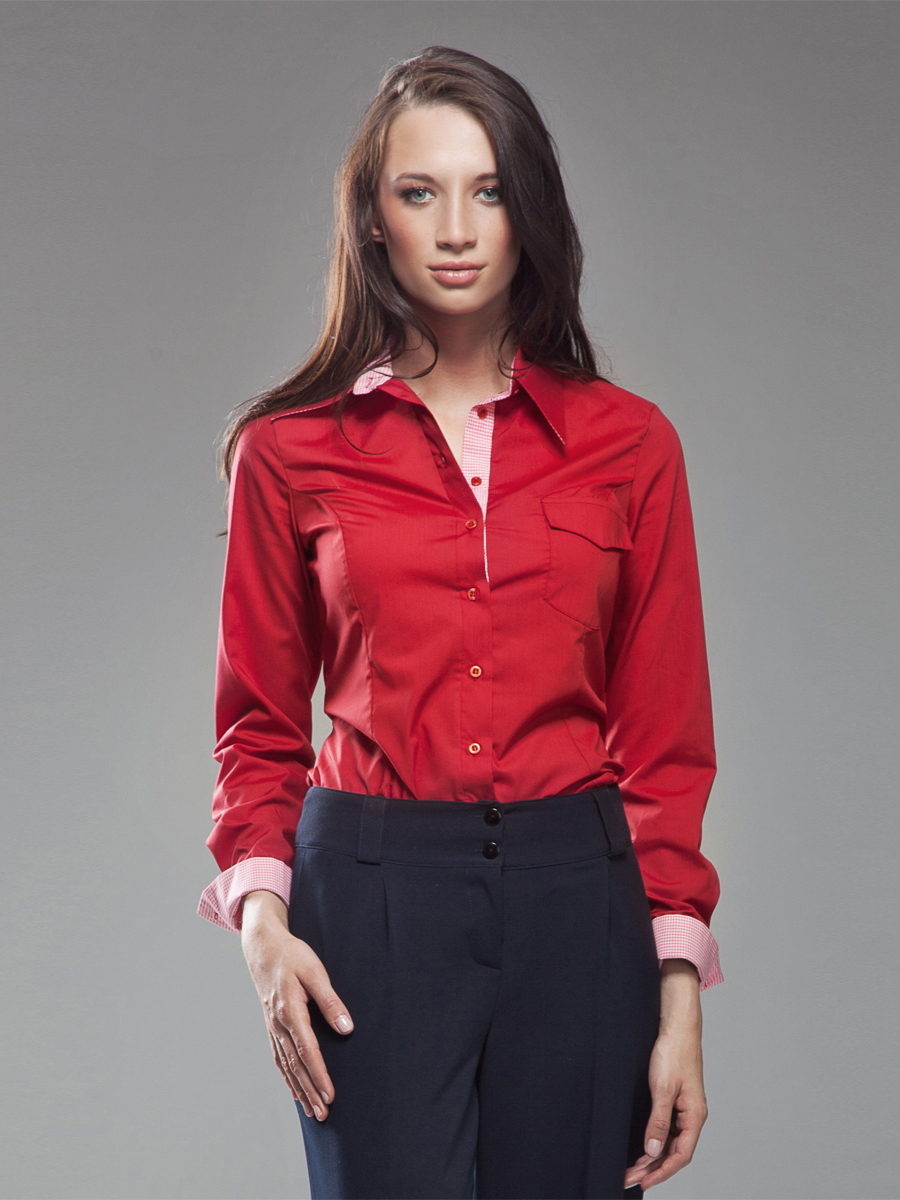 Вайлдберриз стильную блузку. Рубашка женская. Красная рубашка женская. Красная блуза. Рубашка красная жениски.