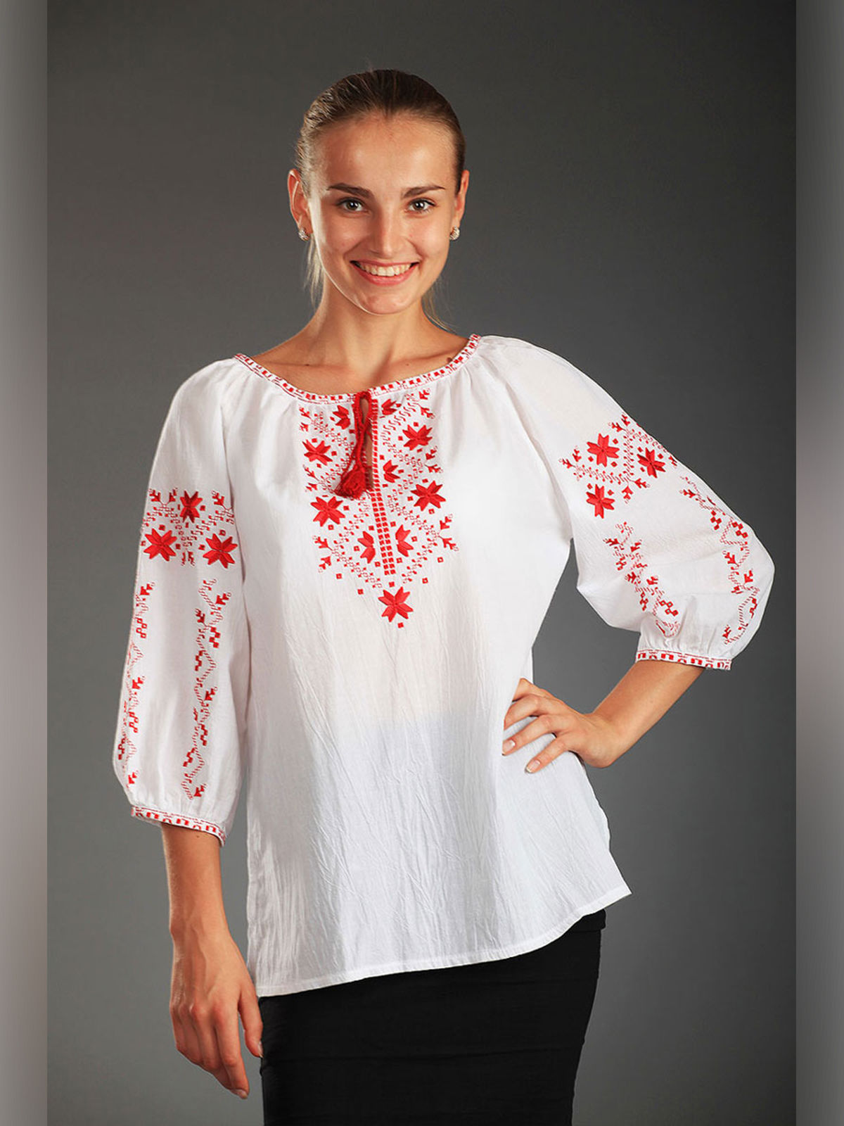 Русско народная блузка. Вышиванка Беларусь. Блущкав народном стиле. Блузы в народном стиле. Украинские рубахи вышиванки.