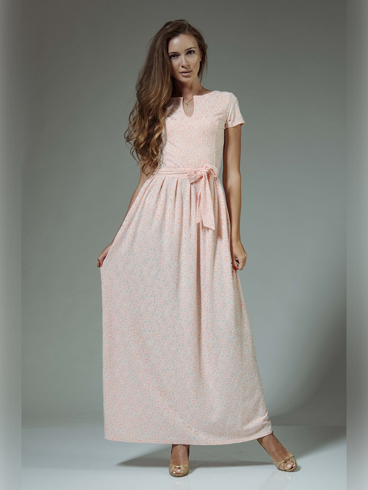 Платье персикового цвета | 3381405