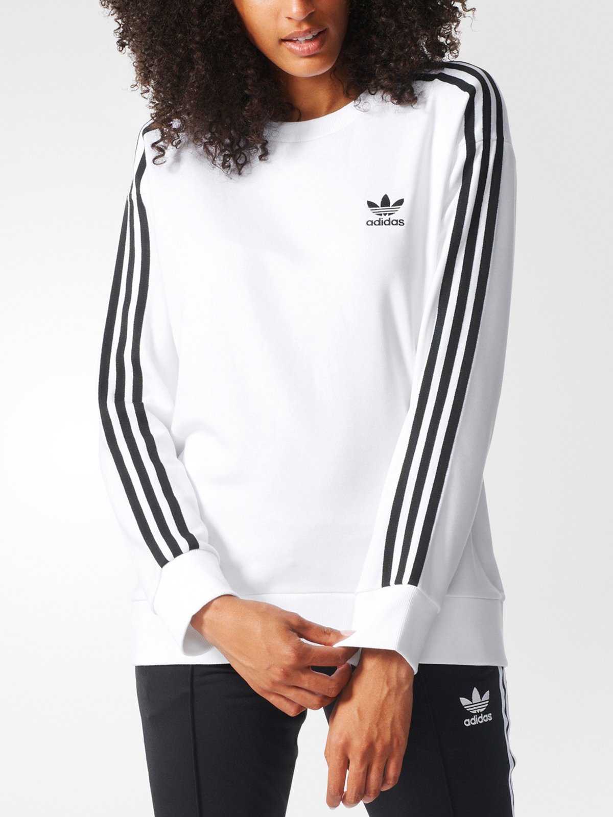 Адидас кто играет. Белый джемпер adidas 3 Stripes. Adidas 3-Stripes White women. Джемпер 3-Stripes a-line w bj8193. Adidas femme.