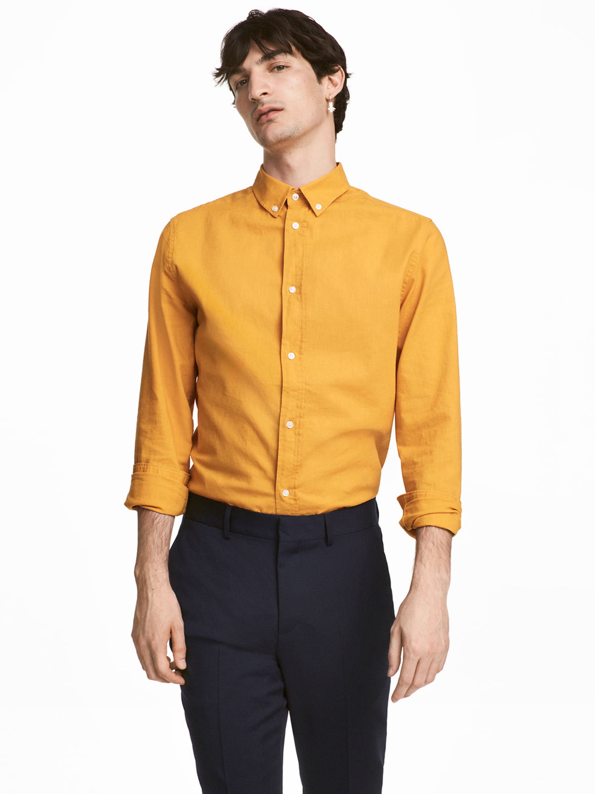 Горчичная рубашка. Рубашка горчичного цвета. Горчичная рубашка мужская. Рубашка цвета горчицы. H M рубашка горчичного цвета.