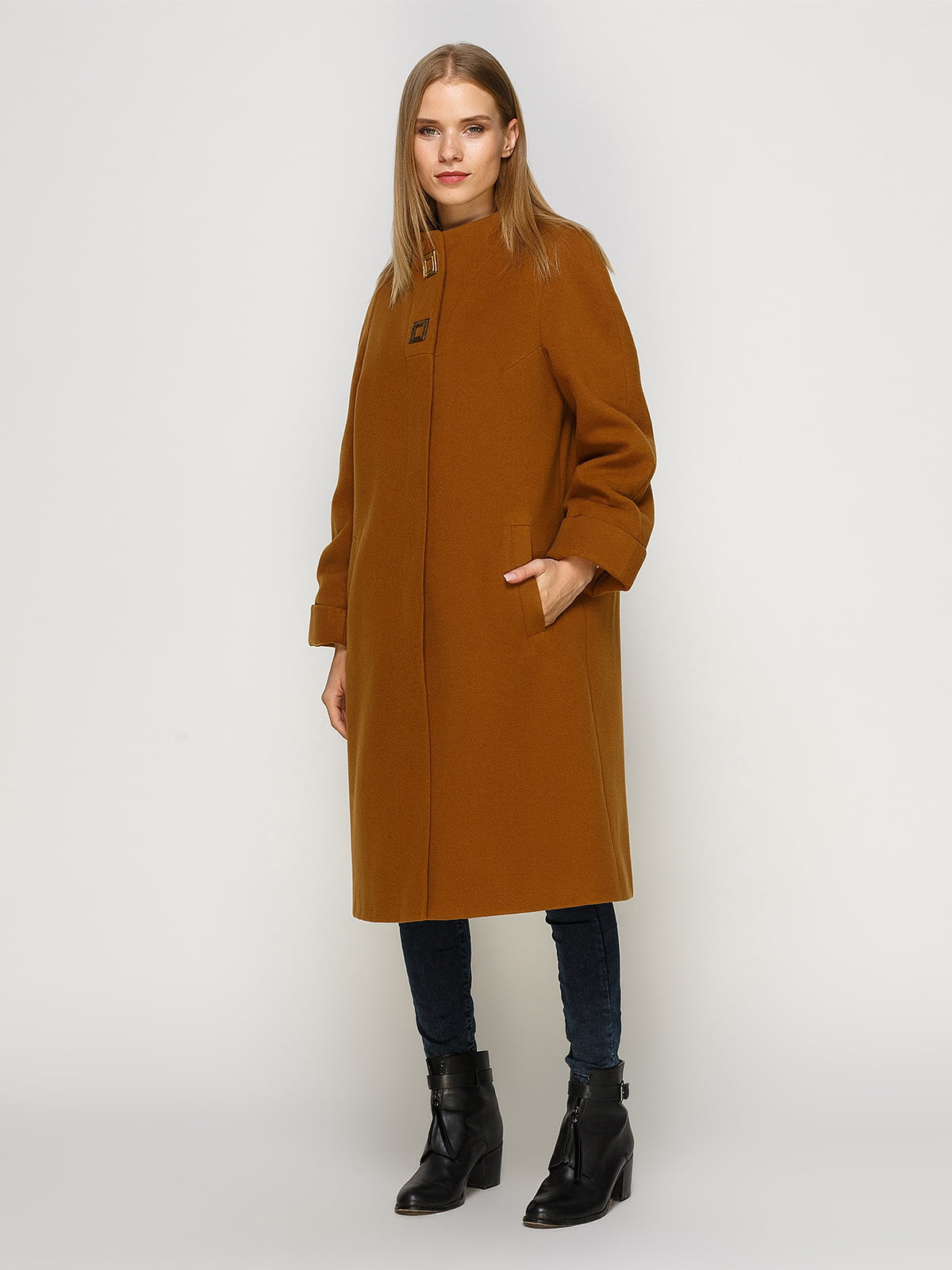 Пальто коричневе | 4492610