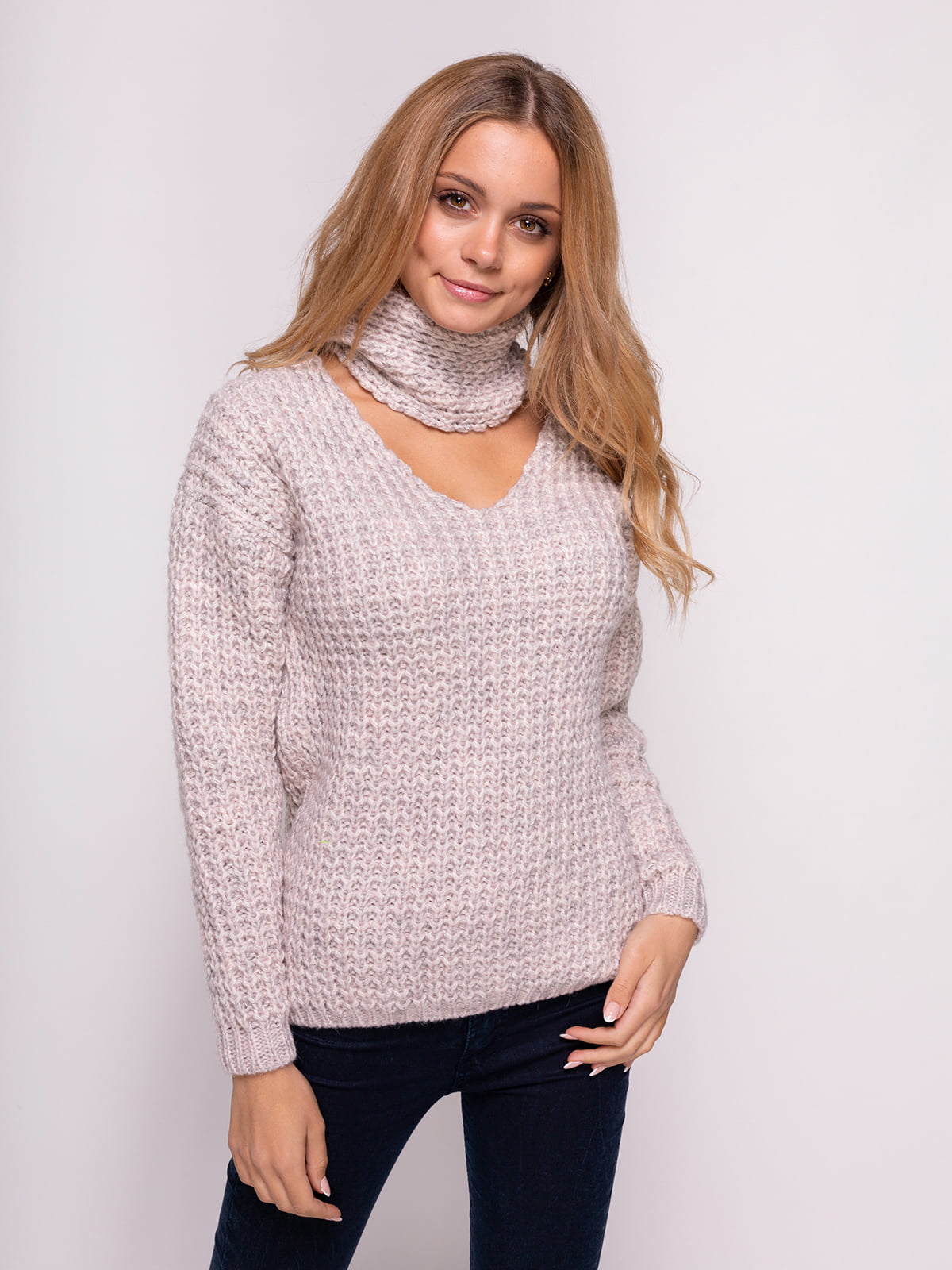 Пуловер пудрового цвета со съемным воротником-хомут | 4567004