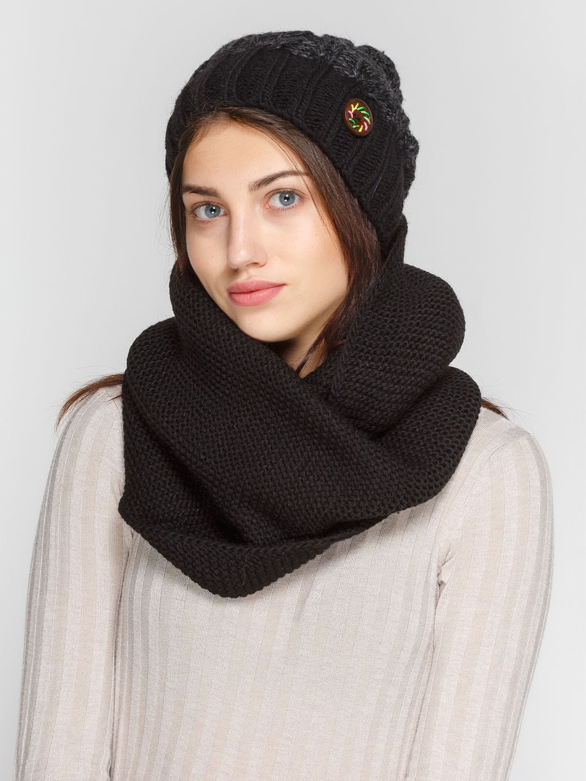 Комплект: шапка на флисе и шарф-снуд | 4699368