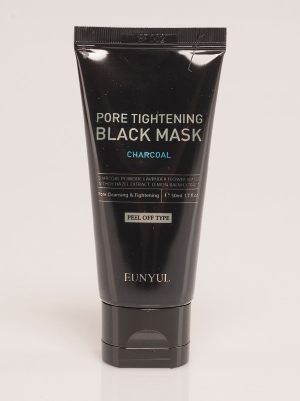 Маска з вугіллям для чищення і звуження пор Charcoal Pore Tightening Black Mask (100 г) | 4708052