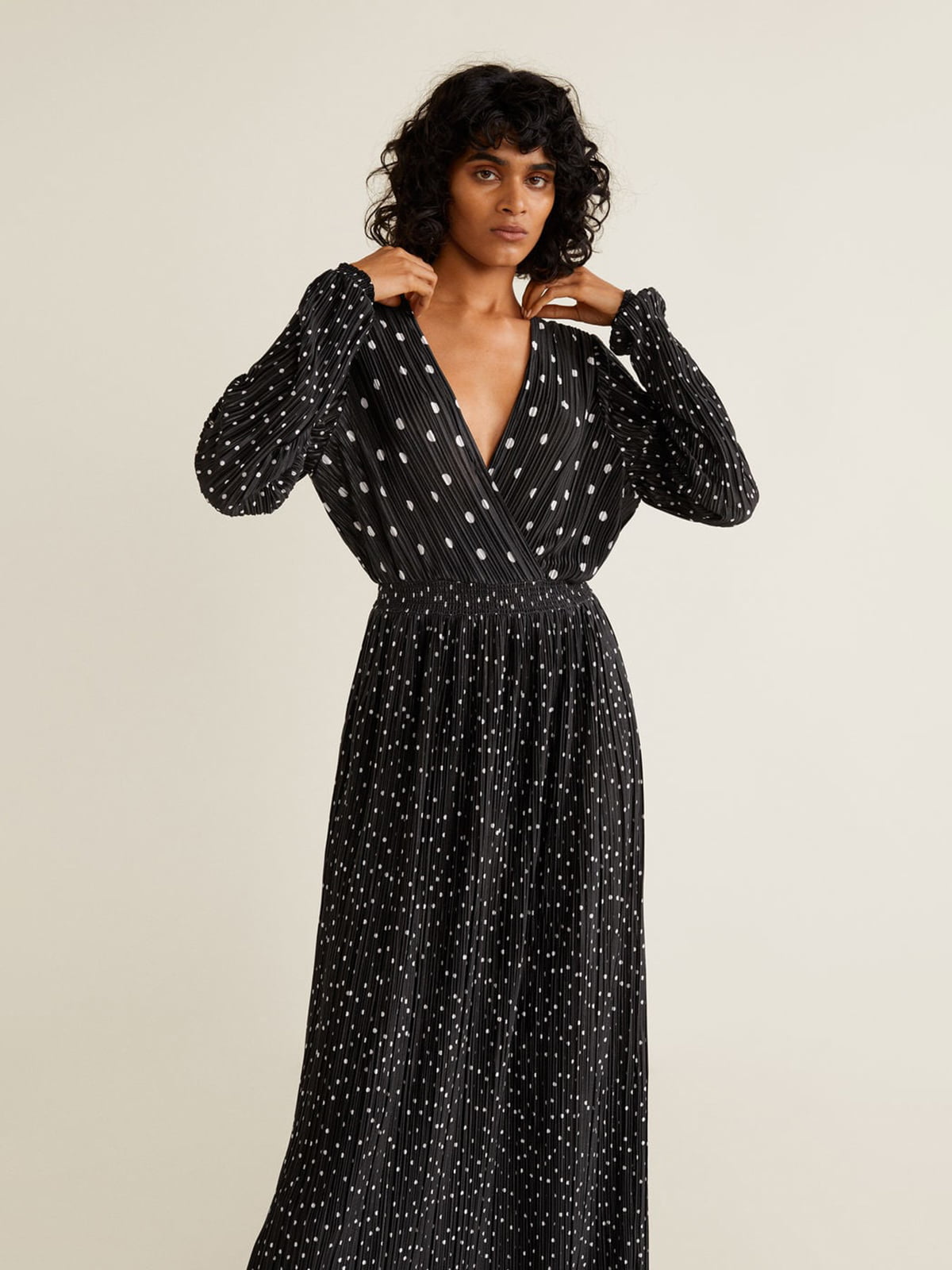 Mango black deals dress 2019