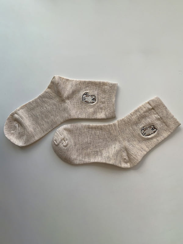 Шкарпетки молочного кольору з рисунком | 5106934