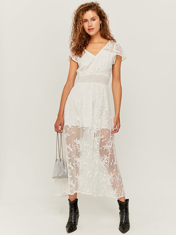 Платье белое с цветочным узором | 5542052