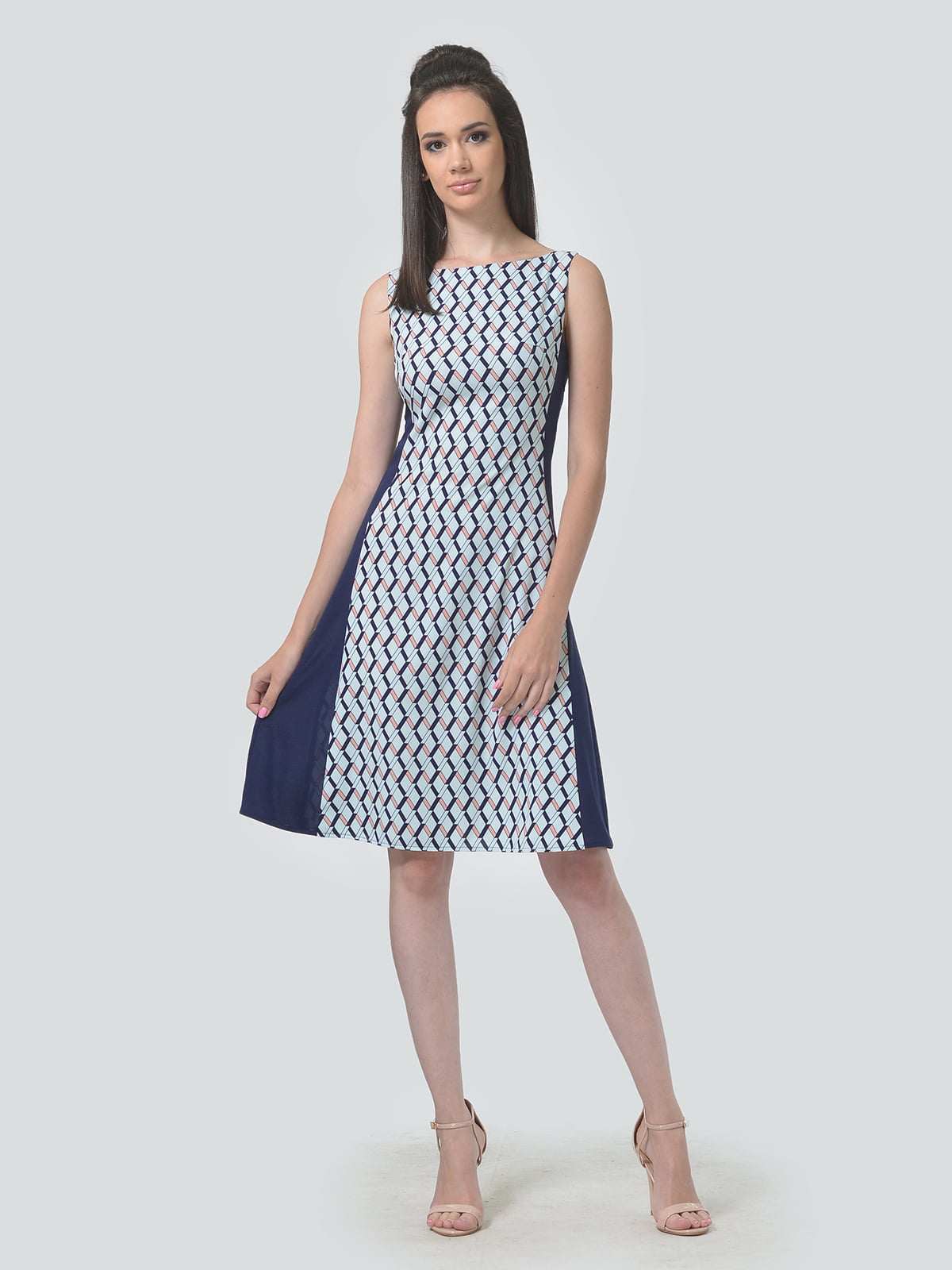 Сукня синьо-м'ятного кольору з принтом | 5625970