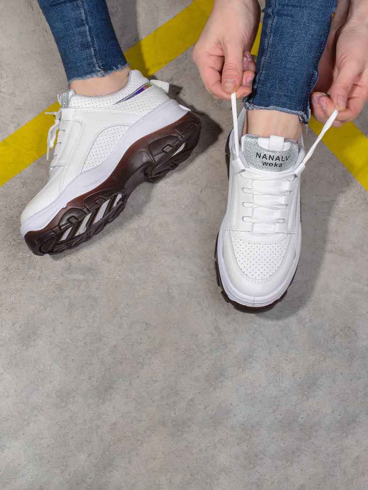 Кросівки білі | 5642773
