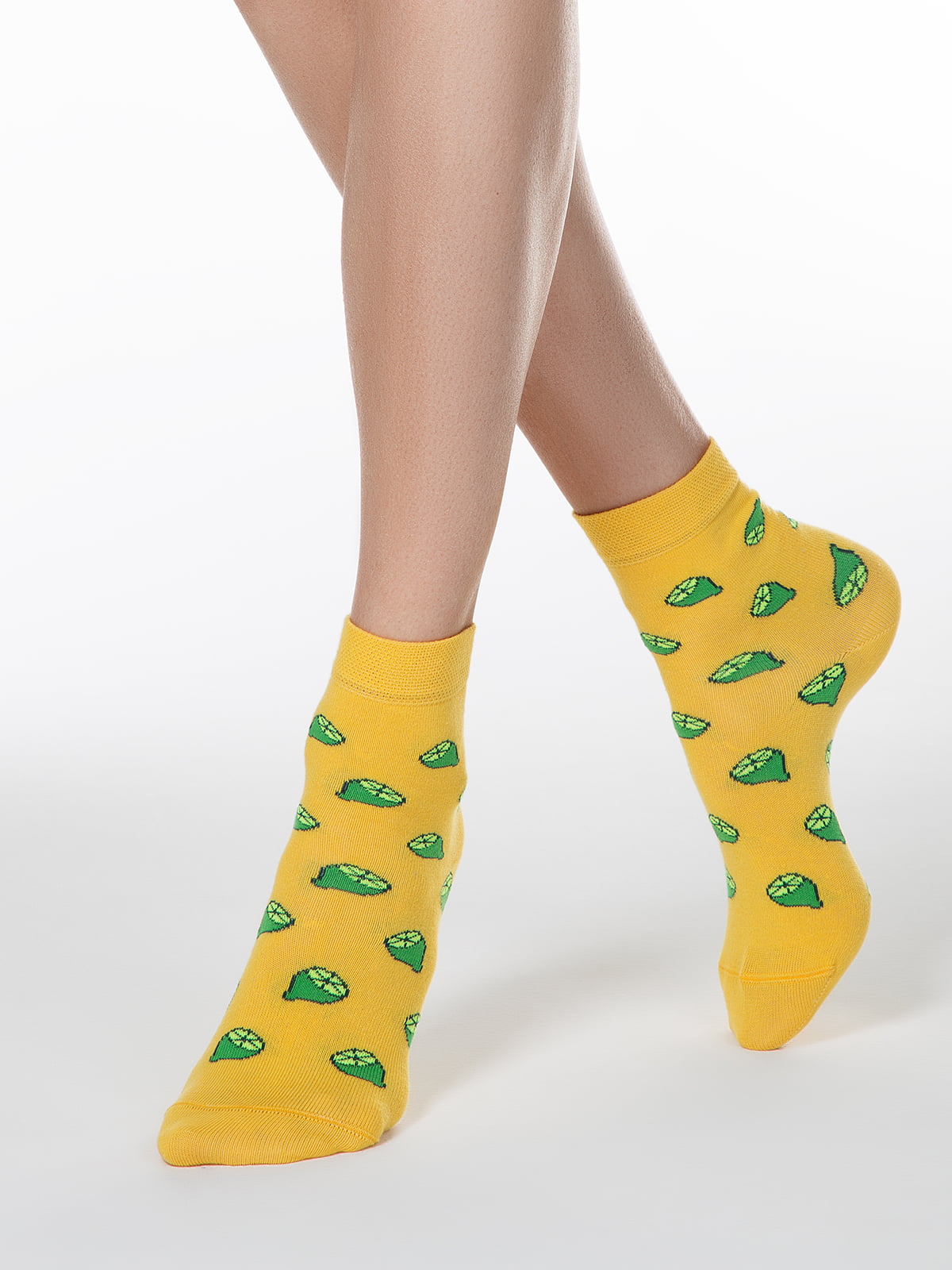 Шкарпетки жовті з малюнком | 5698391