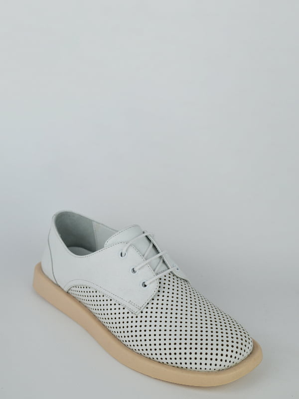 Туфли белые с перфорацией | 6073519