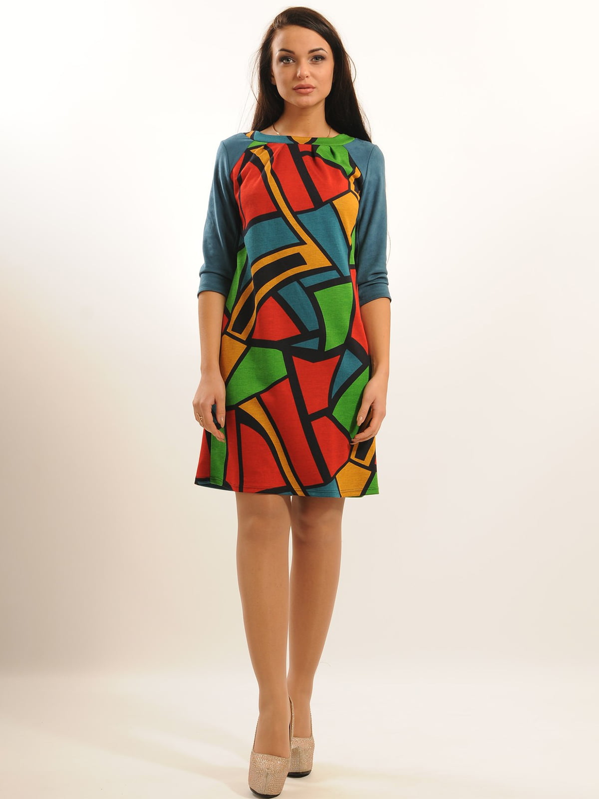 Різнокольорова сукня абстрактний візерунок | 6086761