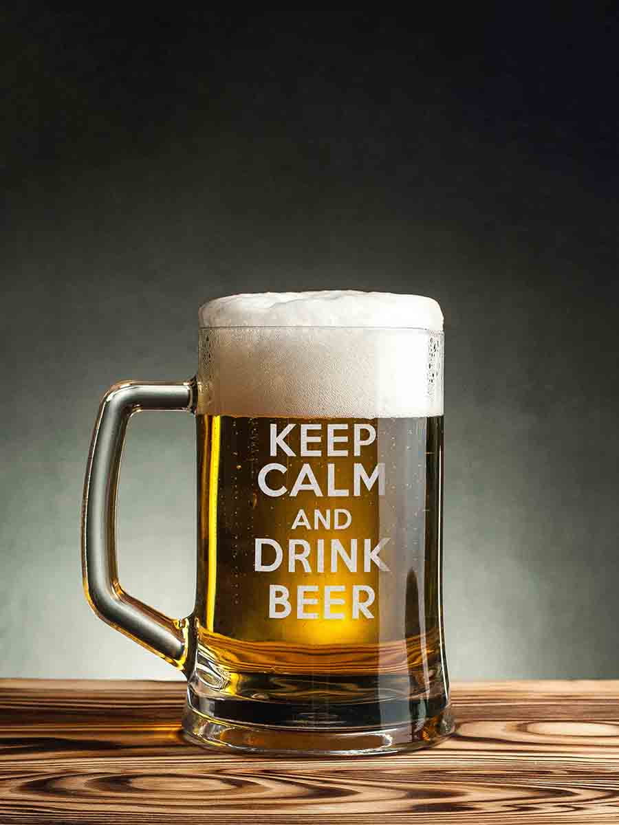 Кружка для пива "Keep calm and drink beer" с ручкой | 6377622