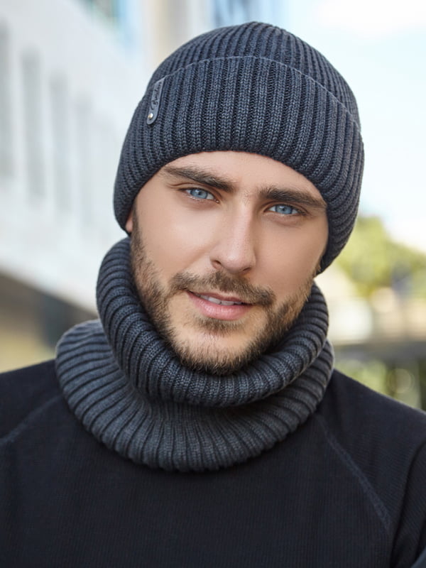 Модные шапки для мужчин: зима-2023/2024