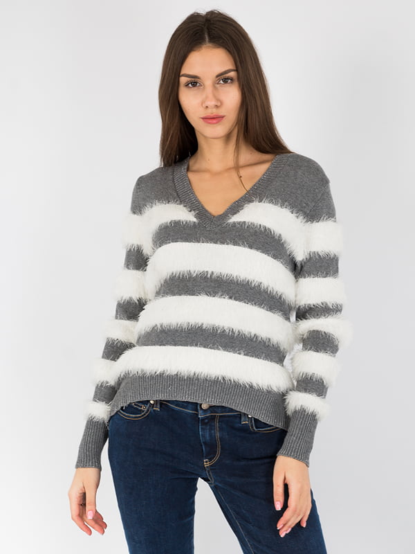 Пуловер сірий у смужку | 6439291