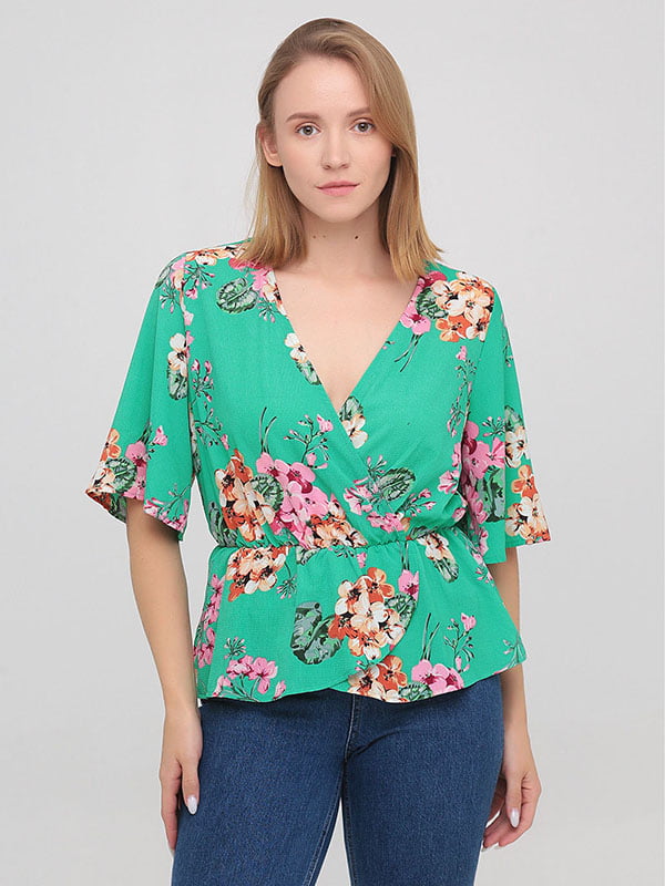 Блуза зеленая с цветочным принтом | 6444126