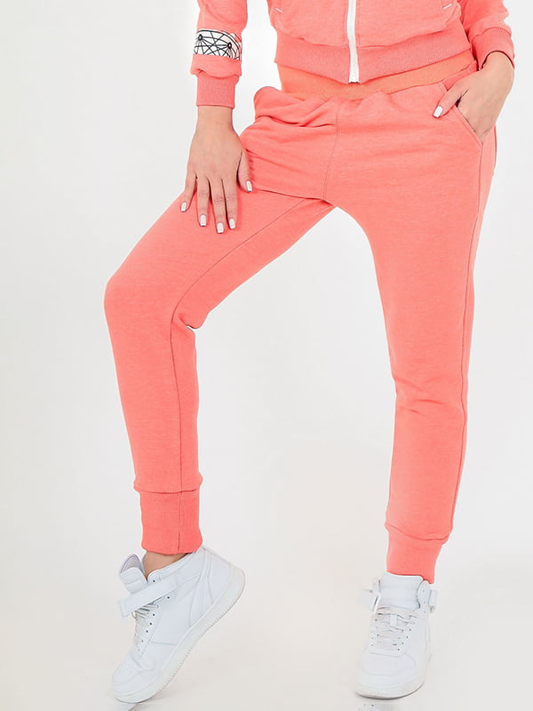 Спортивные брюки кораллового цвета | 6548313
