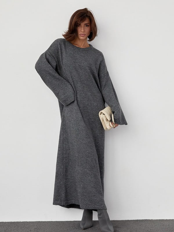 Вязаное темно-серое платье oversize длиной макси | 6616639