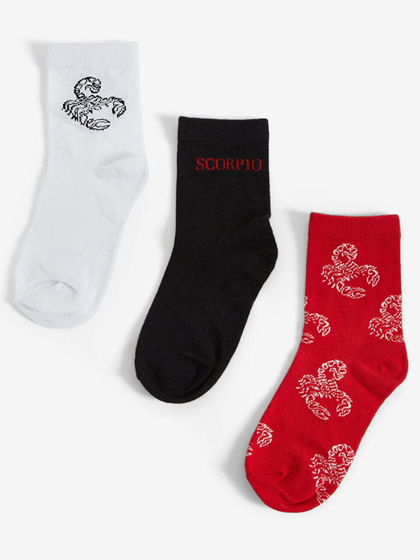 Шкарпетки з принтом Скорпіон триколірні (3 пари) | 6630534