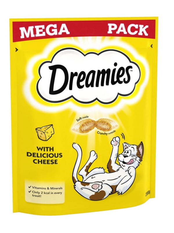 Ласощі для котів Dreamies Cat подушечки зі смаком сиру 180 г | 6655845