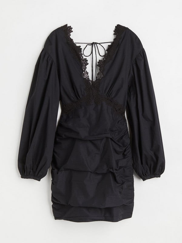 Платье-футляр с кружевом черное | 6665554
