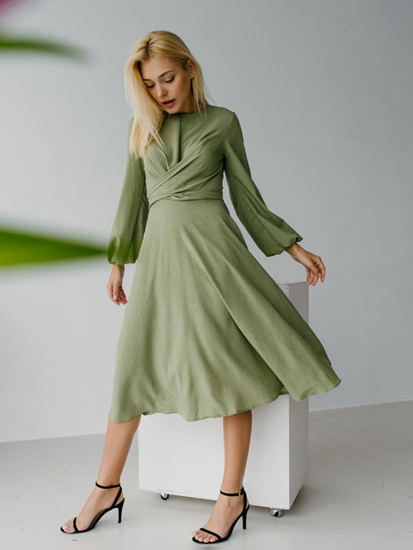 Платье А-силуэта зеленое в горошек | 6708638