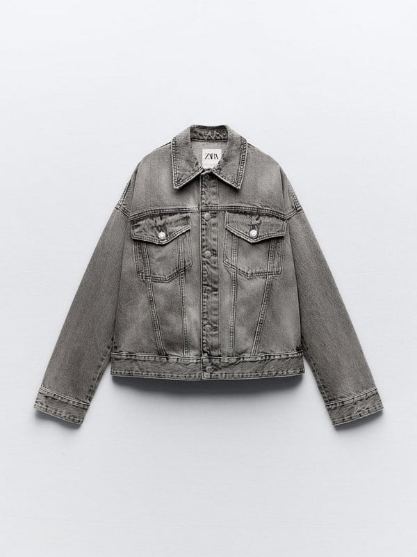 Джинсова куртка оверсайз сірого кольору на ґудзиках із двома нагрудними кишенями | 6729787