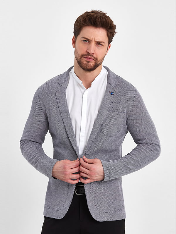 Пиджак серого цвета с накладными карманами | 6729050