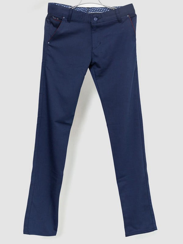 Темно-синие классические брюки с карманами | 6759220