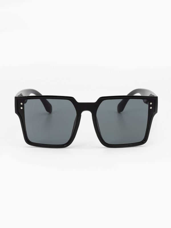 Сонцезахисні окуляри чорного кольору | 6752687