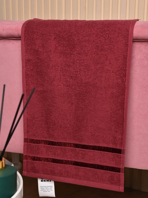 Рушник кухонний махровий бордового кольору | 6809184