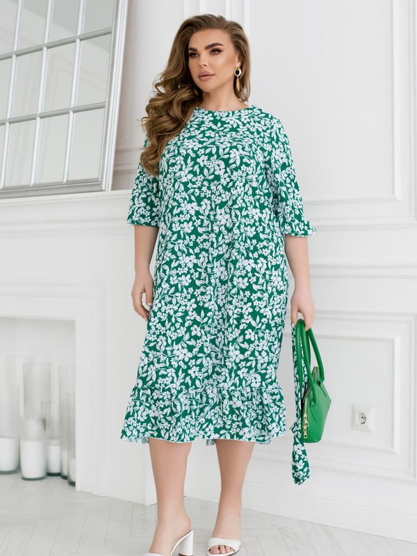 Вільна зелена сукня-міді в квітковий принт з поясом | 6821360
