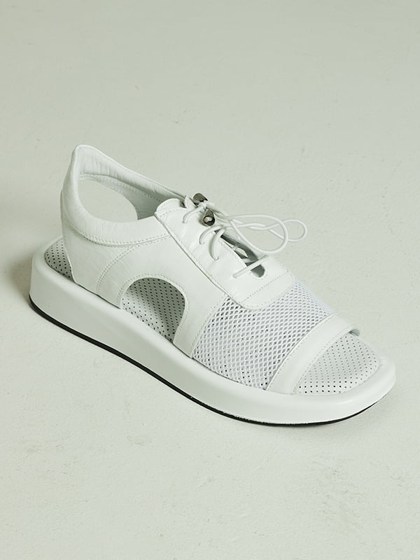 Кожаные белые сандалии с сеткой и шнуровкой | 6832259