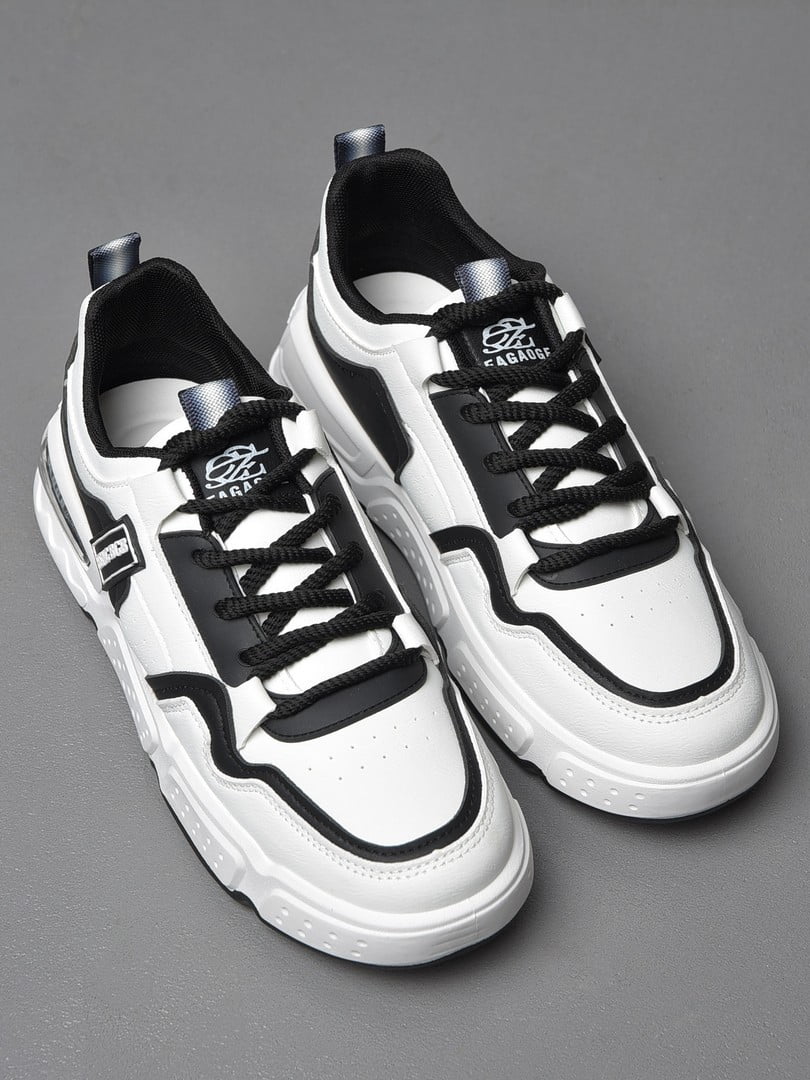 Кросівки чорно-білого кольору на шнурівці  | 6835710