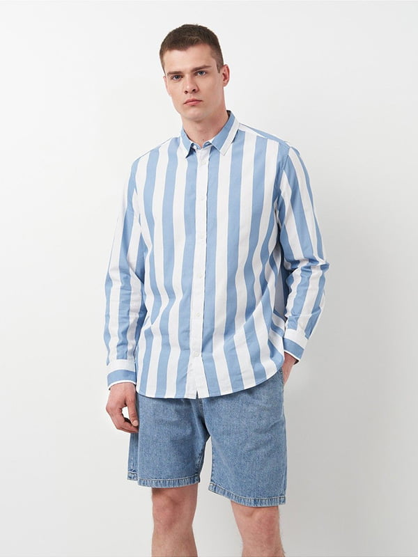 Бавовняна біло-блакитна сорочка в смужку | 6840378