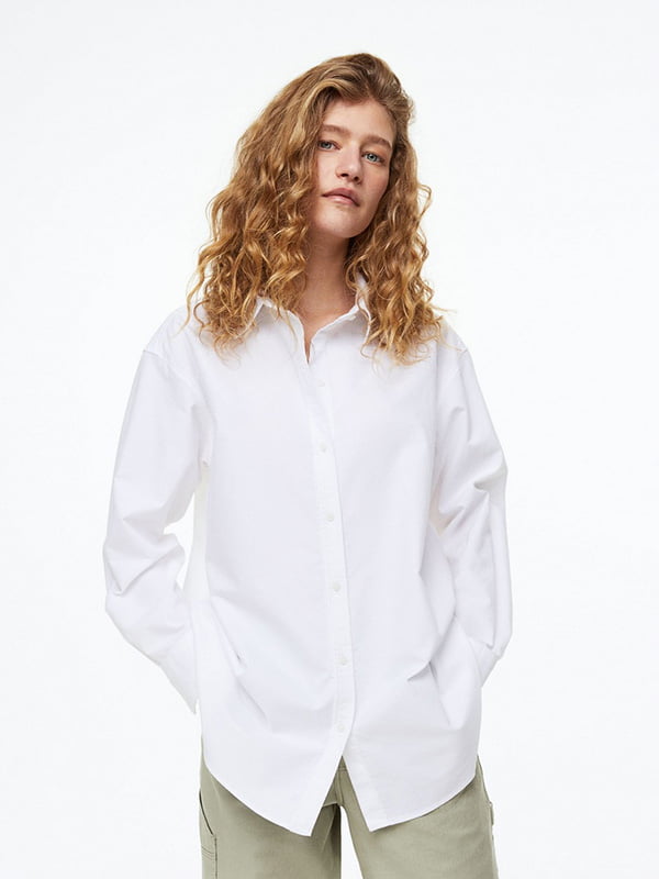 Классическая белая рубашка свободного кроя | 6840611