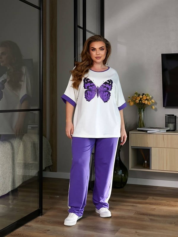 Біло-фіолетовий костюм-двійка «Метелик»: футболка і штани | 6846589