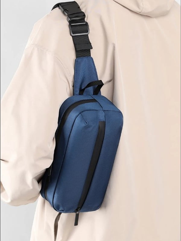 Багатофункціональна темно-синя сумка на одне відділення  (28*13*6 см) | 6847371