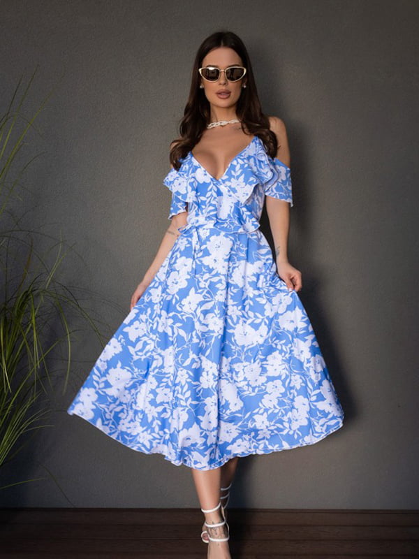 Блакитна квіткова сукня-халат з воланами | 6859906