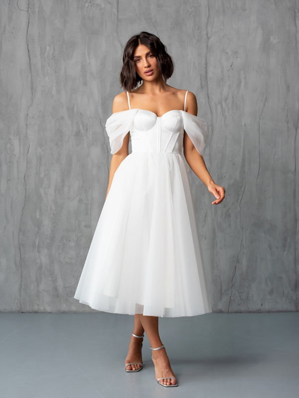 Корсетна біла сукня з чашками | 6873936