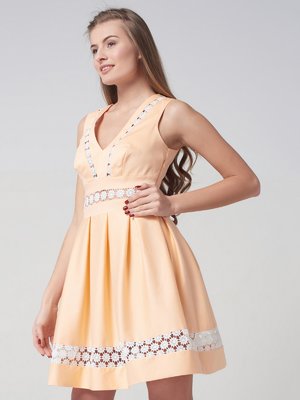 Платье персикового цвета | 3287072