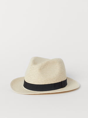 Шляпа песочного цвета соломенная | 5366528