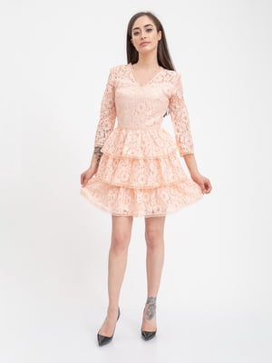 Платье персикового цвета | 5393510