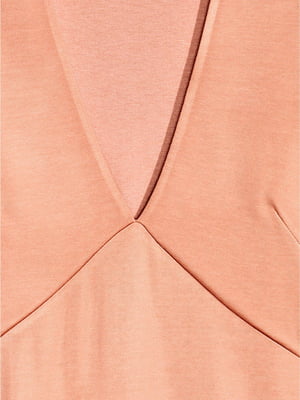 Сукня-футляр персикового кольору | 5658993