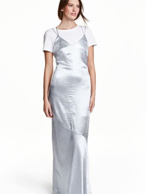 Сукня сріблястого кольору | 5688970